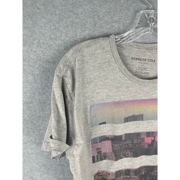 Kenneth Cole T Shirt Mens L Gray City View Skyline Retro‎ Style Short Sleeve - Picture 3 of 9